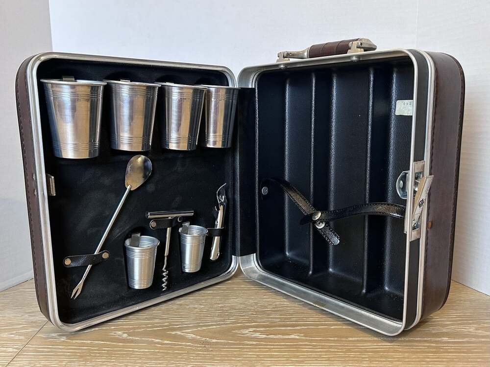 Vintage Platt Portable Travel Bar Cocktail Set Mid Century Barware Case